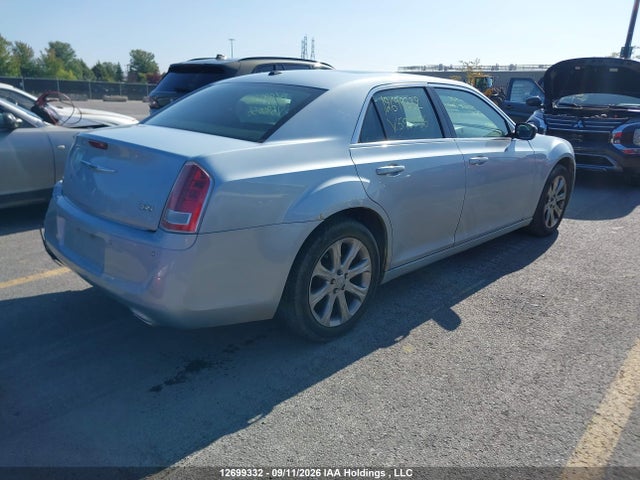 2013 Chrysler 300 S მანქანა იყიდება აუქციონზე, vin: 2C3CCAGG0DH590056, აუქციონის ნომერი: 12699332