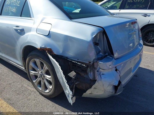 2013 Chrysler 300 S მანქანა იყიდება აუქციონზე, vin: 2C3CCAGG0DH590056, აუქციონის ნომერი: 12699332