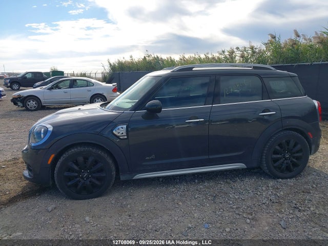 Mini Cooper S Countryman All4 2018 WMZYT5C37J3E59879 Image 15