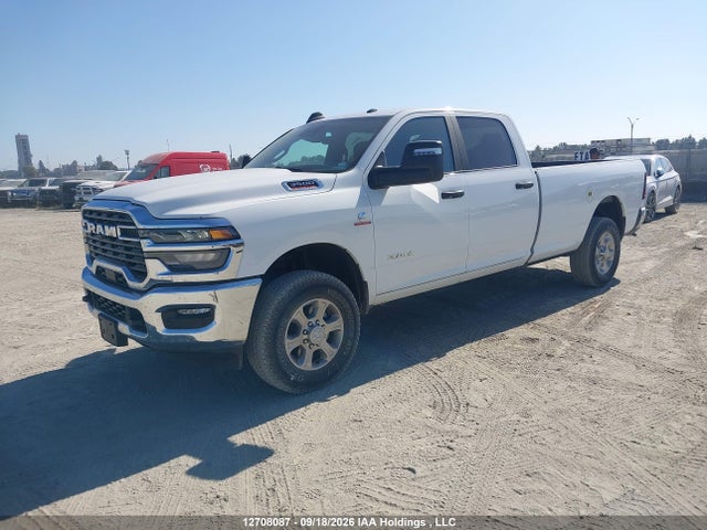 RAM 3500 Big Horn 2026 3C63R3HL9TG317124 Image 2
