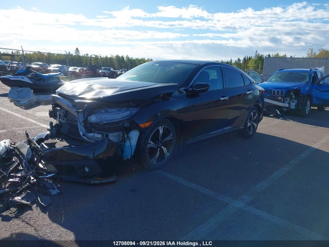 Honda Civic Touring 2017 2HGFC1F95HH106742 Image 2