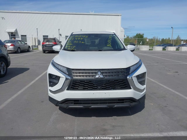 2022 Mitsubishi Eclipse Cross Es მანქანა იყიდება აუქციონზე, vin: JA4ATUAAXNZ613444, აუქციონის ნომერი: 12708123