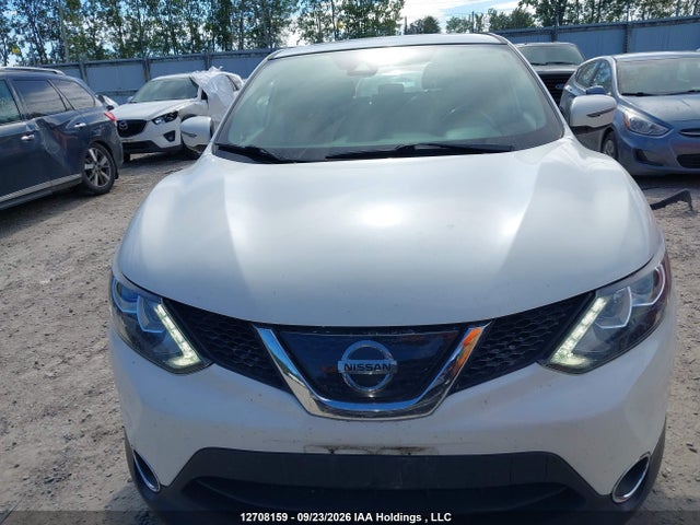 2019 Nissan Qashqai S/sv მანქანა იყიდება აუქციონზე, vin: JN1BJ1CP2KW215029, აუქციონის ნომერი: 12708159