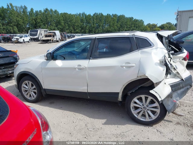2019 Nissan Qashqai S/sv მანქანა იყიდება აუქციონზე, vin: JN1BJ1CP2KW215029, აუქციონის ნომერი: 12708159
