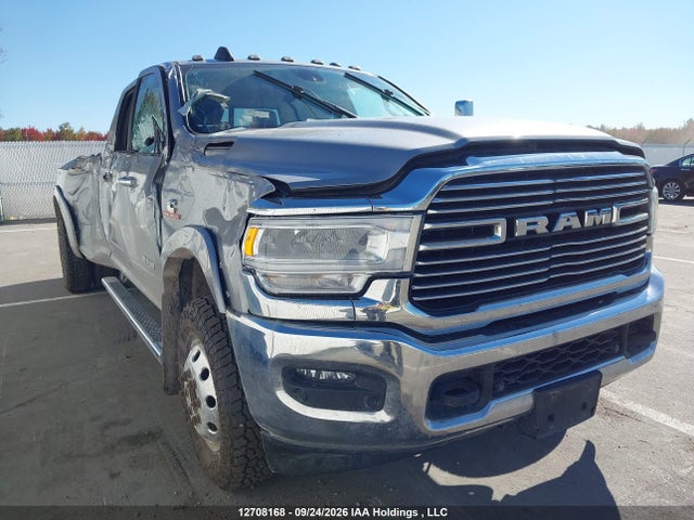 12708168 :رقم المزاد ، 3C63RRJLXMG701539 vin ، 2021 Ram 3500 Laramie مزاد بيع