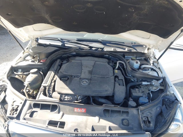 2013 Mercedes-benz C 300 4matic მანქანა იყიდება აუქციონზე, vin: WDDGF8AB9DA771185, აუქციონის ნომერი: 12708185