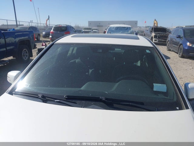 2013 Mercedes-benz C 300 4matic მანქანა იყიდება აუქციონზე, vin: WDDGF8AB9DA771185, აუქციონის ნომერი: 12708185