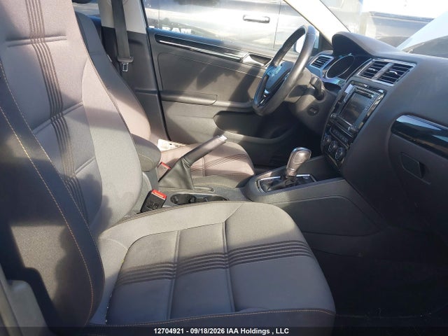 3VWDB7AJ4HM339409 Volkswagen Jetta Wolfsburg Edition