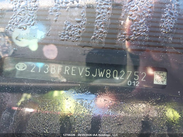 Toyota RAV4 LE 2018 2T3BFREV5JW802752 Image 18