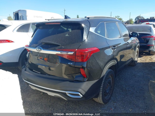 2021 Kia Seltos S მანქანა იყიდება აუქციონზე, vin: KNDEUCAA1M7133687, აუქციონის ნომერი: 12708245
