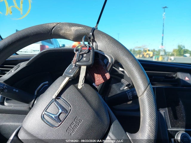 Honda Civic 2017 2HGFC2F57HH020979 Image 11