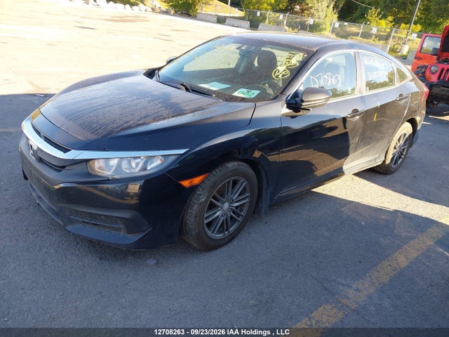 Honda Civic 2017 2HGFC2F57HH020979 Image 2