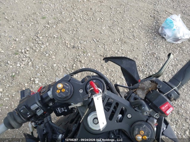 Yamaha Yzfr1s 2016 JYARN42N2GA000042 Image 7