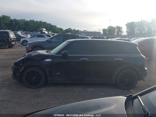 Mini Cooper S Clubman All4 2017 WMWLU5C53H2F24359 Image 13