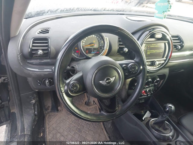 Mini Cooper S Clubman All4 2017 WMWLU5C53H2F24359 Image 17