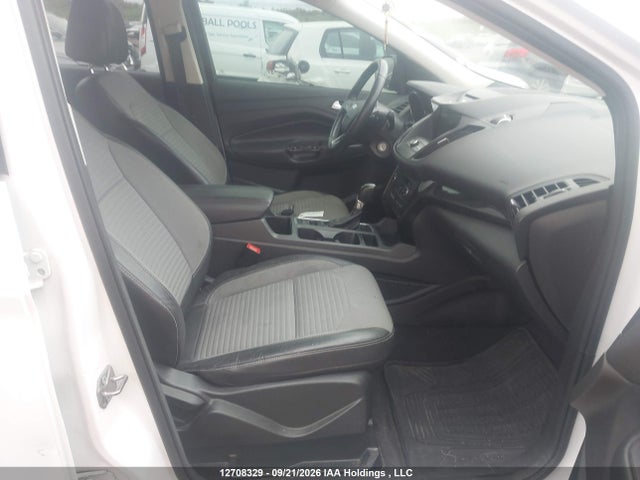 Ford ESCAPE SE 2017 1FMCU9GD3HUD97024 Image 5