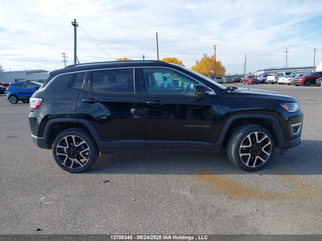 12708345 :رقم المزاد ، 3C4NJDCB2JT117283 vin ، 2018 Jeep Compass Limited مزاد بيع