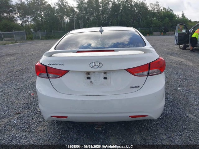 2013 Hyundai Elantra Limited მანქანა იყიდება აუქციონზე, vin: 5NPDH4AE0DH361085, აუქციონის ნომერი: 12708351