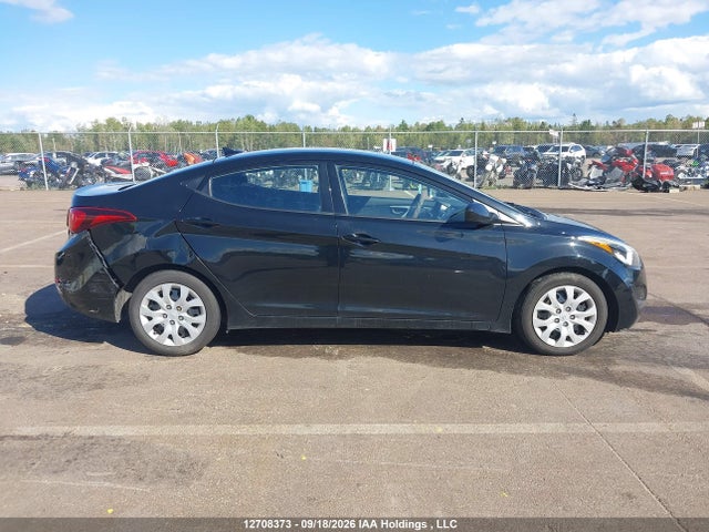 Hyundai ELANTRA GL 2016 5NPDH4AE4GH658123 Image 13
