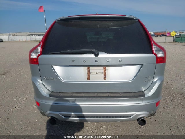 Продаж на аукціоні авто 2011 Volvo Xc60 T6 Level 3/t6 R-design, vin: YV4902DZ5B2149911, номер лоту: 12708379