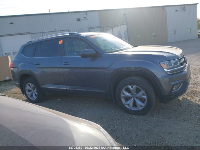 1V2MR2CA2JC559815 Volkswagen ATLAS SEL