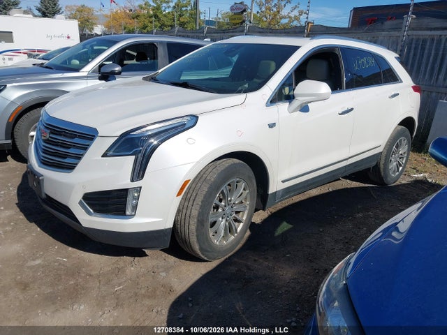 Cadillac XT5 2018 1GYKNDRS3JZ112983 Image 2