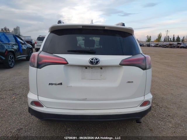 Продажа на аукционе авто 2018 Toyota Rav4, vin: 2T3BFREV0JW767568, номер лота: 12708391