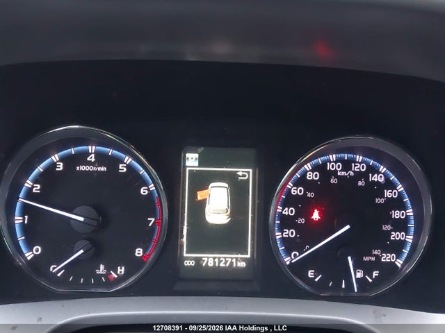 Продажа на аукционе авто 2018 Toyota Rav4, vin: 2T3BFREV0JW767568, номер лота: 12708391