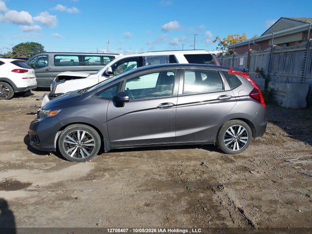Honda FIT EX 2018 3HGGK5H79JM101559 Image 14