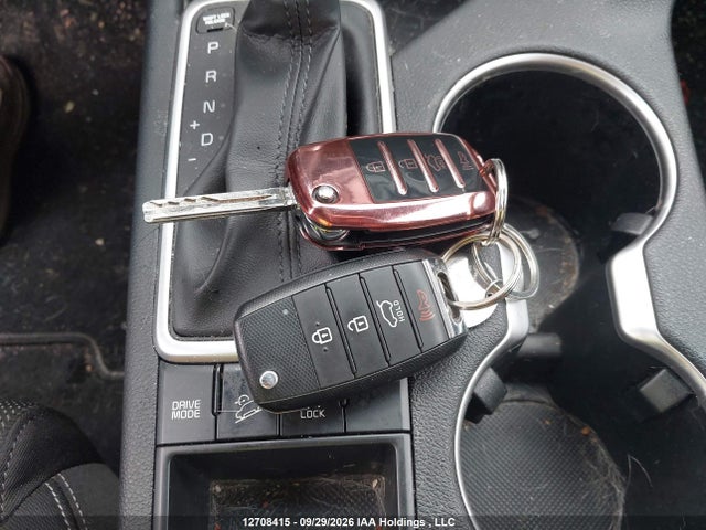 12708415 :رقم المزاد ، KNDPMCAC7J7375096 vin ، 2018 Kia Sportage Lx مزاد بيع