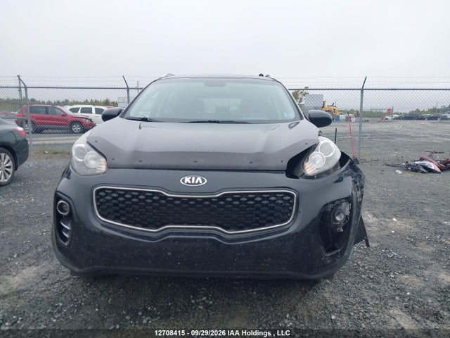 12708415 :رقم المزاد ، KNDPMCAC7J7375096 vin ، 2018 Kia Sportage Lx مزاد بيع