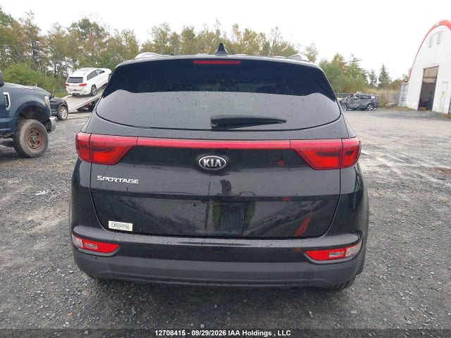 12708415 :رقم المزاد ، KNDPMCAC7J7375096 vin ، 2018 Kia Sportage Lx مزاد بيع