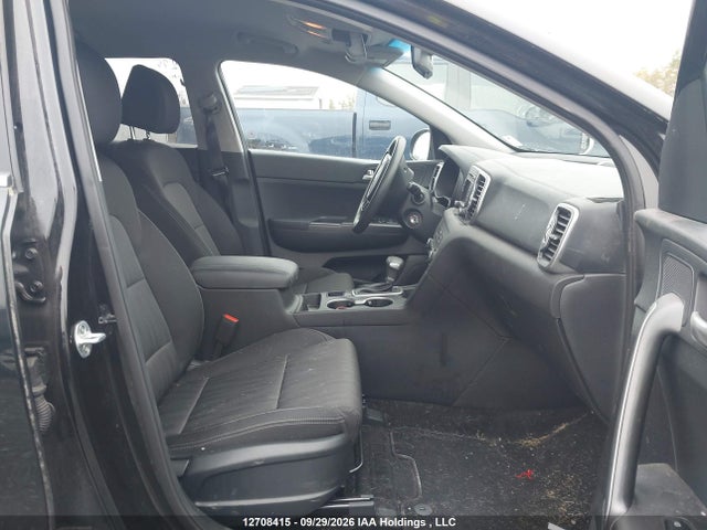 12708415 :رقم المزاد ، KNDPMCAC7J7375096 vin ، 2018 Kia Sportage Lx مزاد بيع