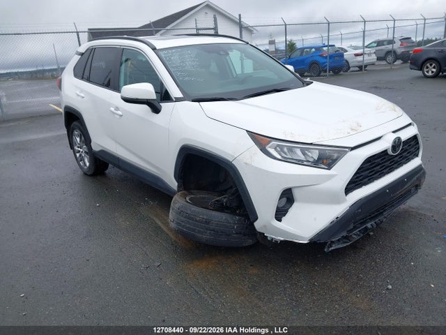Продажа на аукционе авто 2021 Toyota Rav4 Xle/xle Premium, vin: 2T3R1RFV6MC215770, номер лота: 12708440