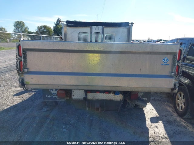 Ford F550 Super Duty 2019 1FDUF5HT6KDA21776 Image 15