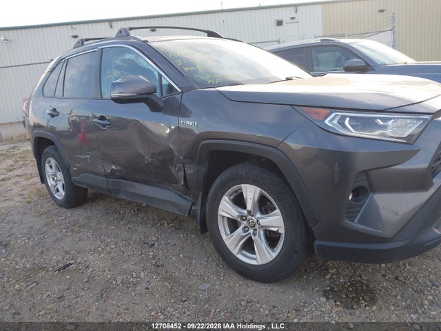 2021 Toyota Rav4 Xle მანქანა იყიდება აუქციონზე, vin: 2T3RWRFV4MW121130, აუქციონის ნომერი: 12708452