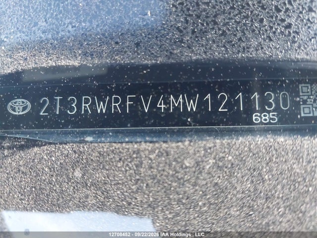 2021 Toyota Rav4 Xle მანქანა იყიდება აუქციონზე, vin: 2T3RWRFV4MW121130, აუქციონის ნომერი: 12708452