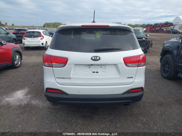 KIA Sorento Lx/l 2016 5XYPGDA19GG153179 Image 16