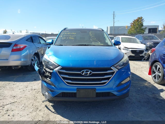12708494 :رقم المزاد ، KM8J33A46JU597756 vin ، 2018 Hyundai Tucson Limited/sport And Eco/se مزاد بيع