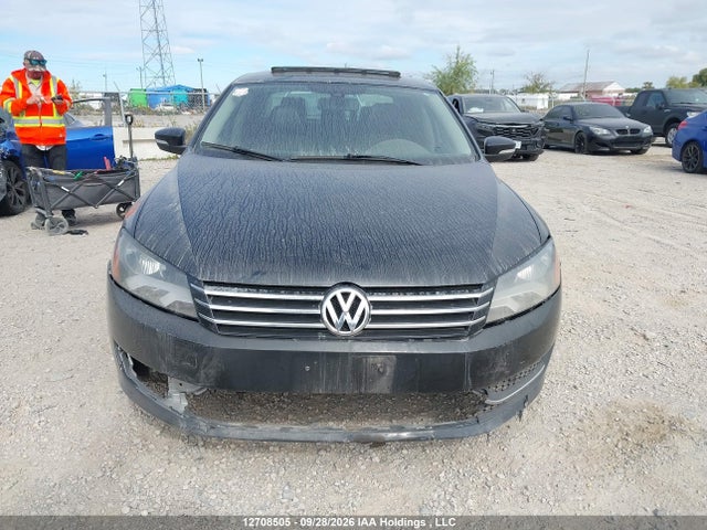 Продаж на аукціоні авто 2014 Volkswagen Passat 2.5l Comfortline, vin: 1VWBH7A31EC052842, номер лоту: 12708505