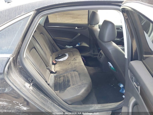 Продаж на аукціоні авто 2014 Volkswagen Passat 2.5l Comfortline, vin: 1VWBH7A31EC052842, номер лоту: 12708505