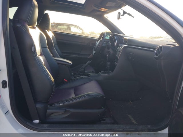 2014 Scion Tc მანქანა იყიდება აუქციონზე, vin: JTKJF5C79E3086352, აუქციონის ნომერი: 12708514