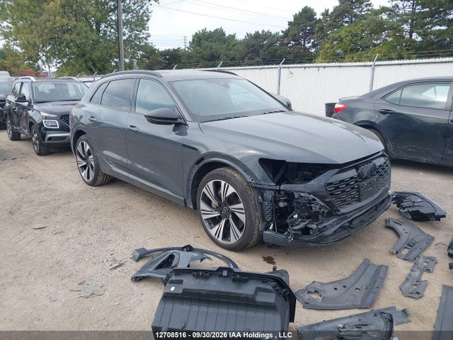 12708516 :رقم المزاد ، WA14ABGEXRB014169 vin ، 2024 Audi Q8 E-tron مزاد بيع