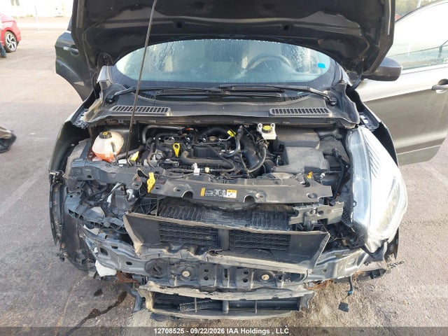 Ford ESCAPE SE 2019 1FMCU9GD5KUC40473 Image 10