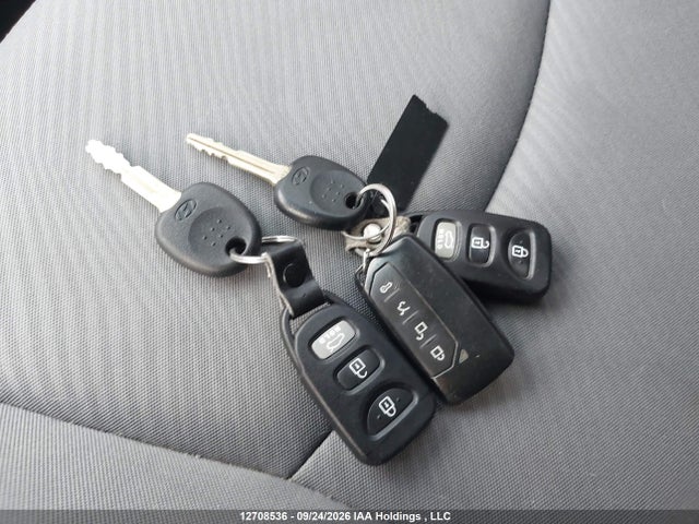 2013 Hyundai Elantra Gls მანქანა იყიდება აუქციონზე, vin: 5NPDH4AE3DH226313, აუქციონის ნომერი: 12708536