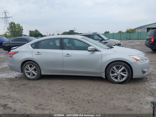 2015 Nissan Altima მანქანა იყიდება აუქციონზე, vin: 1N4AL3AP3FN864020, აუქციონის ნომერი: 12708546