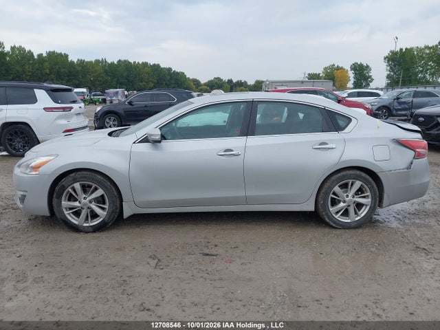 2015 Nissan Altima მანქანა იყიდება აუქციონზე, vin: 1N4AL3AP3FN864020, აუქციონის ნომერი: 12708546