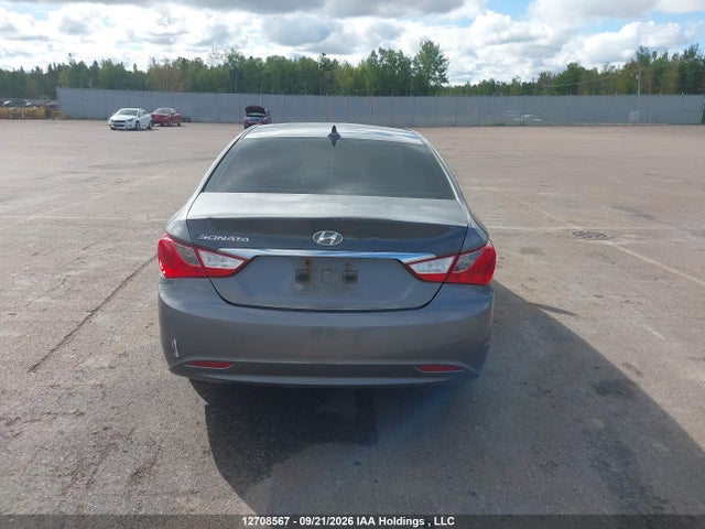 Продажа на аукционе авто 2011 Hyundai Sonata Gl, vin: 5NPEB4AC3BH078276, номер лота: 12708567