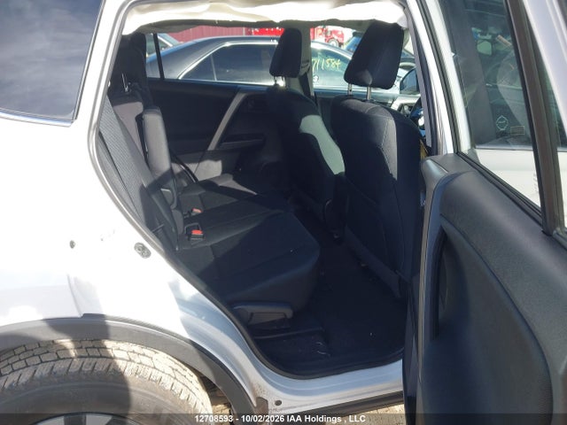 Toyota RAV4 2016 2T3BFREV3GW451073 Image 8