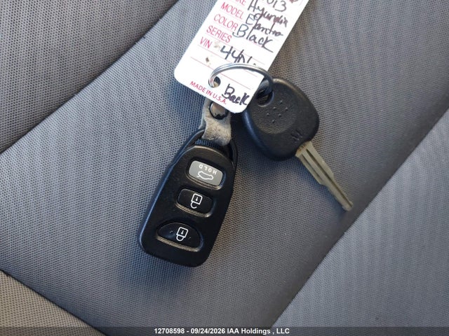 Продажа на аукционе авто 2013 Hyundai Elantra Gls/limited, vin: 5NPDH4AE6DH304406, номер лота: 12708598